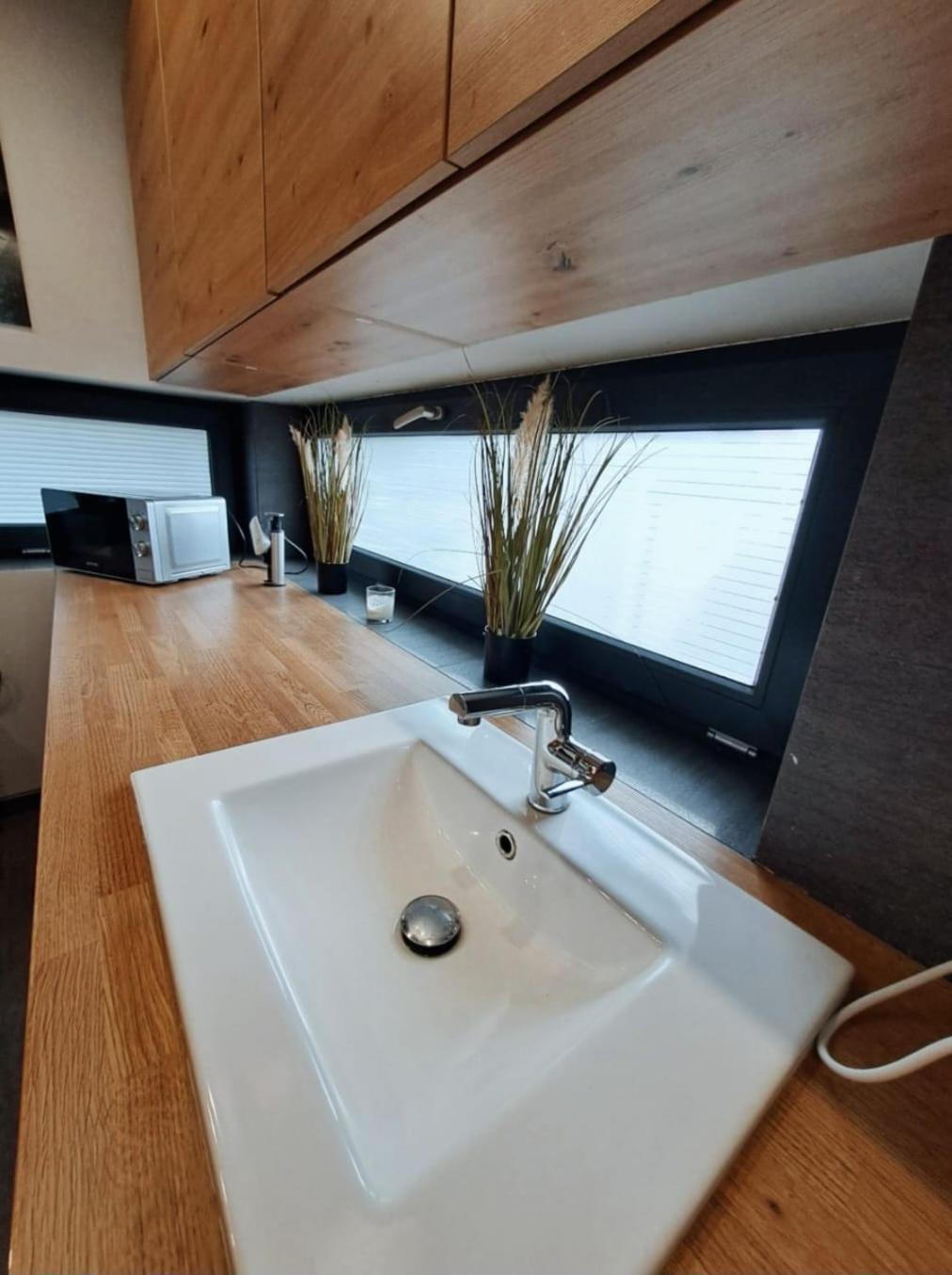 Apartament Studio Piano ปวอตสก์ ภายนอก รูปภาพ